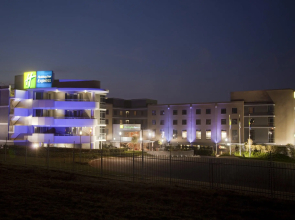 Holiday Inn Express Sandton Woodmead by IHG
