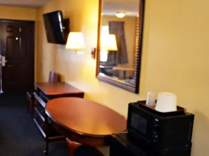 Aloha Inn