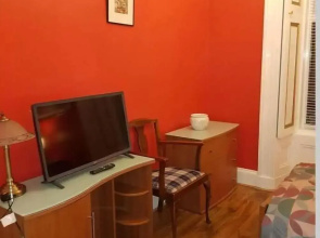 Snug - Fountain Bank Apartment