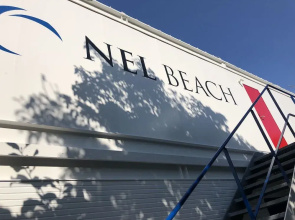 Nel Beach Rosso & Indigo