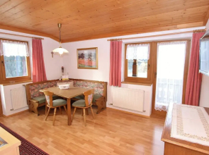 Sunlit Apartment in Saalbach-hinterglemm With Balcony