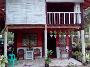 Batuan Hammock Hostel
