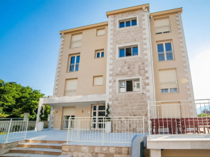 Sea Point Apart hotel Tivat
