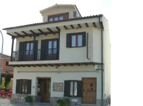 Apartamentos Los Hebiles