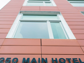 250 Main Hotel