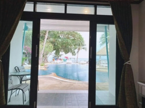 Sand Sea Beach Resort