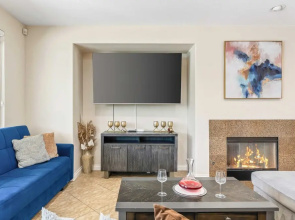 Casa Campo 5BR Desert Oasis w/ Pool, Firepit, & Outdoor Lounge