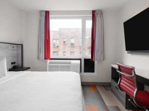 Ramada By Wyndham Brooklyn Near Flatbush