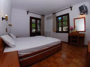 Hermes Hotel