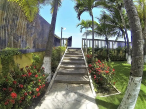 Beach House LM012