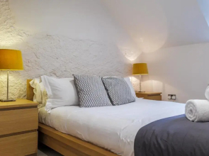 Cunsey, Penthouse Apartment Windermere