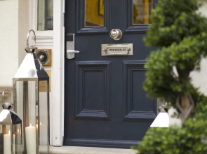 Georgian House Hotel