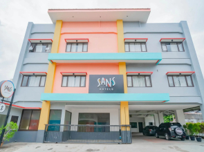 Sans Hotel Widarasari Cirebon