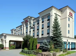 Hampton Inn & Suites by Hilton Laval