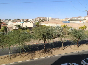 Stunning 3BR Apt - Prime Location - Yalarent