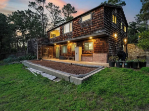 Sunridge Lookout by Avantstay Big Backyard Oasis + Patio, Central Location