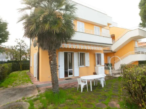 M15 - Marcelli, trilocale con giardino a 80 metri dal mare