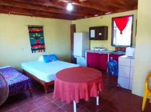 Iguana Loca - Apartments & Bungalows