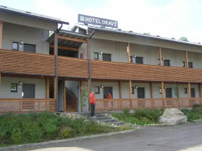 Oravi Apartments
