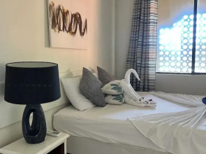 Seaview Apartel