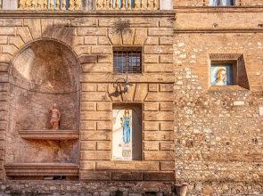 Hotel Trevi