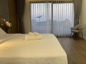 Royal Dragon Boutique Hotel