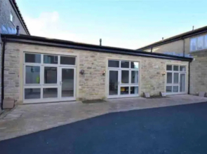 Smithy Bungalow, Free Private Parking