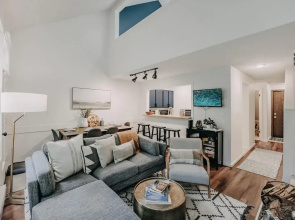 Snowater Condo #42 - Wifi - Pets Ok