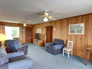 Do-little Dock 3 Bedroom Home by RedAwning