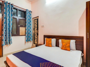 SPOT ON LCK1224 Hotel R K Palace