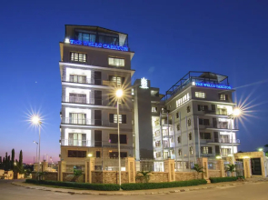 The Wells Carlton Hotel and Apartments