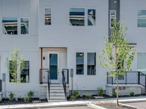 Visually Stunning 2BR 1.5BA Near Downtown ~ Balcony w/ City View
