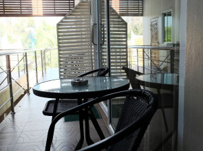 Chilli Hotel & Restaurant