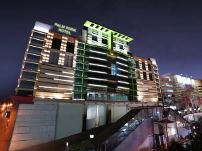 Palm Park Hotel Surabaya