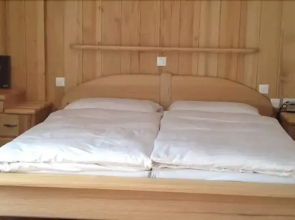 Hotel City Garni