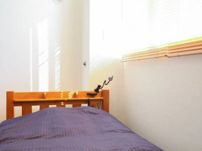 Zenibako House 2F