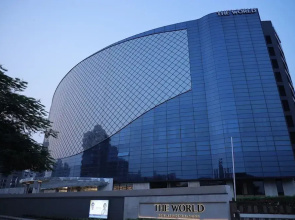 Regenta - The World Surat