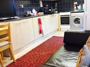 Birmingham Guest House 04