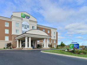 Holiday Inn Express & Suites Terre Haute by IHG