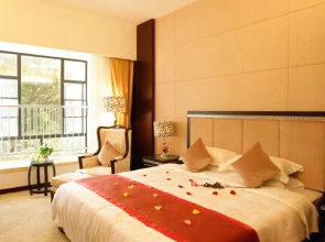Lotus Garden Hotel