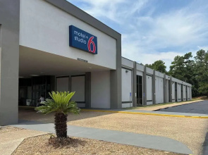 Motel 6 Nacogdoches, TX-SFA University