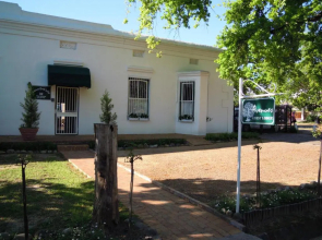 The Avenues Guest Lodge