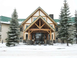 Lakeview Inns & Suites - Okotoks