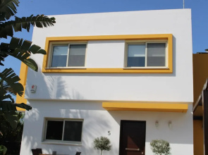 Immaculate 3-bed House in Pentakomo