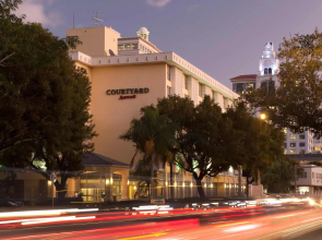 Courtyard Miami in Coral Gables by Marriott