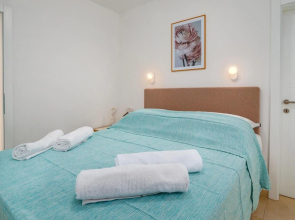 Awesome Apartment in Banjol With Wifi and 2 Bedrooms