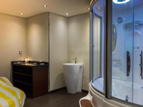 Renz Hotel