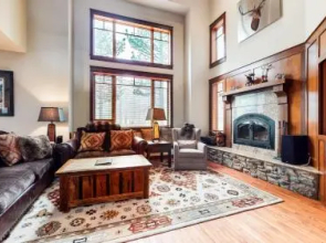 Timbers 18 Apartment