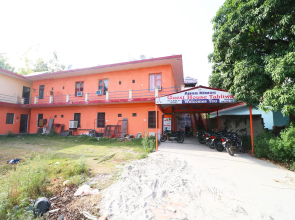 Apna Niwas by OYO Rooms