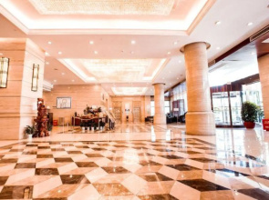 Shenlong New World Hotel